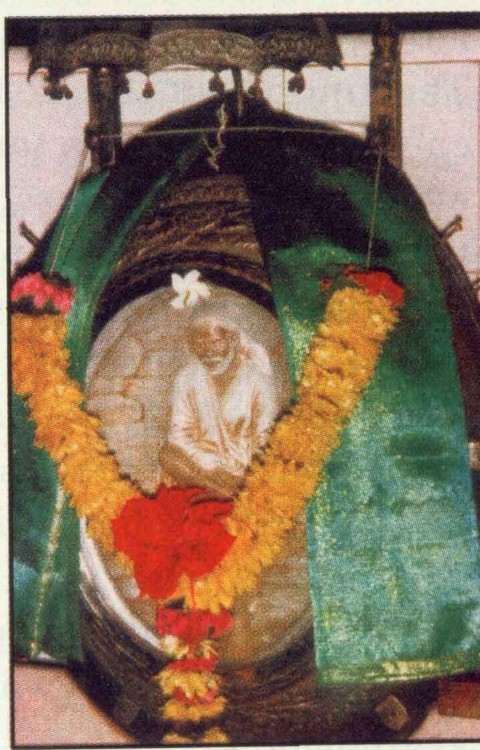 Bass Relief Replica of Baba at Bhivpuri Sai Baba Mandir