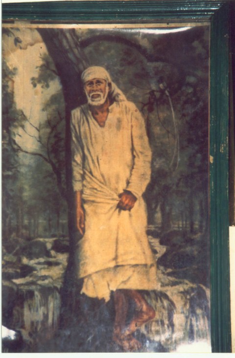Sai Baba was in the house of Sai Mahabhakte Lakshmi Bai Shinde
